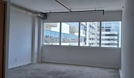 Sala comercial com 1 sala à venda na Rua Gomes Jardim, 301, Santana, Porto Alegre, 35 m2 por R$ 469.000
