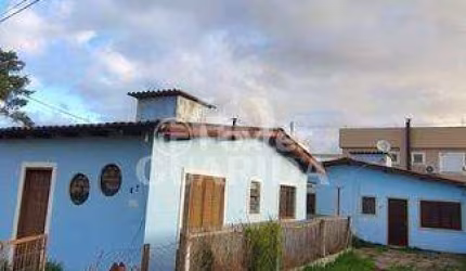 Casa com 2 quartos à venda na Rua das Hortênsias, 67, Ponta Grossa, Porto Alegre, 126 m2 por R$ 350.000