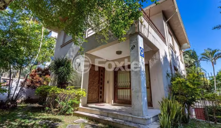 Casa com 3 quartos à venda na Rua Ferreira Viana, 175, Petrópolis, Porto Alegre, 227 m2 por R$ 1.070.000