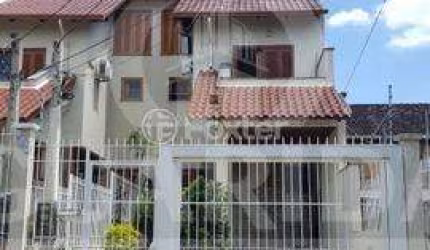 Casa com 3 quartos à venda na Rua Coronel João Pacheco de Freitas, 145, Jardim Itu Sabará, Porto Alegre, 148 m2 por R$ 680.000