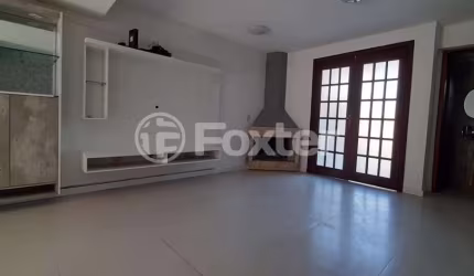 Casa com 3 quartos à venda na Rua Geraldo Pastoriza, 46, Hípica, Porto Alegre, 106 m2 por R$ 398.000