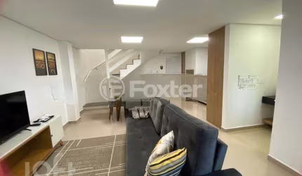 Casa em condomínio fechado com 2 quartos à venda na Rua Torino, 227, Mato Queimado, Gramado, 80 m2 por R$ 650.000
