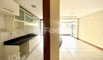 Apartamento com 3 quartos à venda na Rua Doutor Barcelos, 1130, Tristeza, Porto Alegre, 94 m2 por R$ 760.000