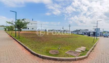 Terreno em condomínio fechado à venda na Rua Manuel Bandeira, 450, Marechal Rondon, Canoas, 418 m2 por R$ 1.060.000