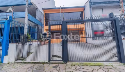 Casa com 4 quartos à venda na Rua Damasco, 38, Azenha, Porto Alegre, 229 m2 por R$ 799.000