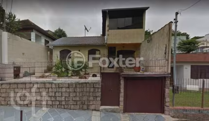 Casa com 3 quartos à venda na Rua Samuel Madureira Coelho, 181, Teresópolis, Porto Alegre, 152 m2 por R$ 420.000