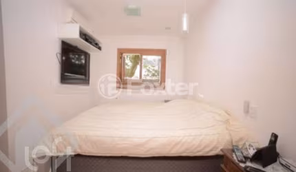 Casa com 3 quartos à venda na Rua Ernesto Porfírio dos Reis, 214, Aberta dos Morros, Porto Alegre, 133 m2 por R$ 370.000