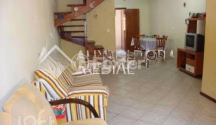 Casa com 4 quartos à venda na Rua Professor Paulo Saurin, 67, Hípica, Porto Alegre, 100 m2 por R$ 330.000