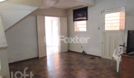 Casa com 3 quartos à venda na Rua Luiz de Camões, 192, Santo Antônio, Porto Alegre, 160 m2 por R$ 450.000