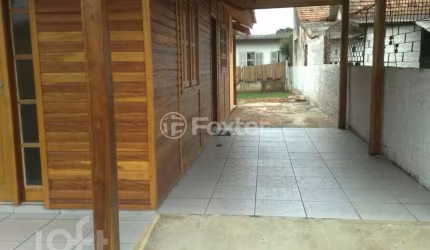 Casa com 3 quartos à venda na Rua Pero Vaz de Caminha, 369, Nossa Senhora das Graças, Canoas, 90 m2 por R$ 297.000
