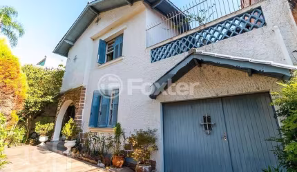 Casa com 3 quartos à venda na Rua Afonso Pena, 21, Azenha, Porto Alegre, 250 m2 por R$ 980.000