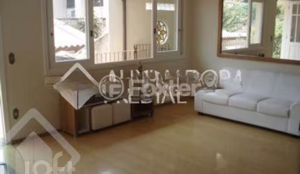 Casa com 3 quartos à venda na Rua Gregório da Fonseca, 247, Nonoai, Porto Alegre, 300 m2 por R$ 1.440.000
