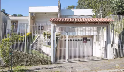 Casa com 3 quartos à venda na Rua Landel de Moura, 1435, Tristeza, Porto Alegre, 180 m2 por R$ 1.390.000