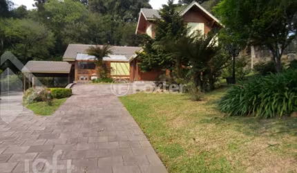 Casa com 3 quartos à venda na Rua Madepinho, 176, Maggi, Canela, 340 m2 por R$ 1.500.000