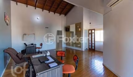Casa com 3 quartos à venda na Rua Expedicionário, 293, Nossa Senhora das Graças, Canoas, 200 m2 por R$ 550.000