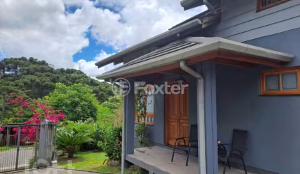 Casa com 3 quartos à venda na Rua Jahyr Da Silva Veiga, 270, Centro, Canela, 300 m2 por R$ 2.170.000