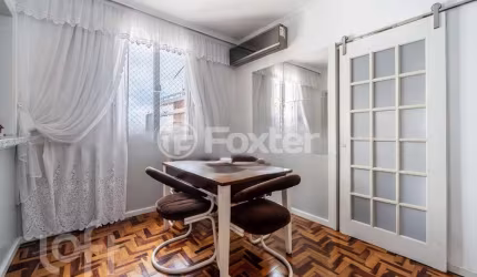 Apartamento com 3 quartos à venda na Rua Jerônimo Coelho, 59, Centro Histórico, Porto Alegre, 117 m2 por R$ 585.000
