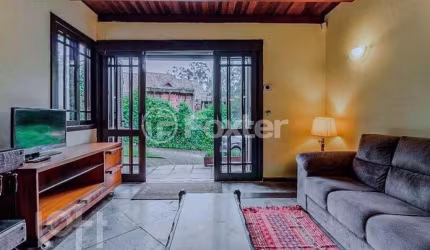 Casa em condomínio fechado com 2 quartos à venda na Rua Jose Galdino Da Rosa, 102, Suzana, Canela, 75 m2 por R$ 490.000