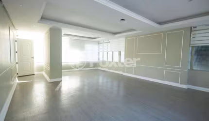 Casa comercial com 1 sala à venda na Rua Santa Cecília, 1556, Rio Branco, Porto Alegre, 460 m2 por R$ 1.800.000