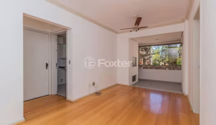 Apartamento com 3 quartos à venda na Rua Doutor Barcelos, 1203, Tristeza, Porto Alegre, 77 m2 por R$ 425.000
