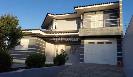 Casa com 3 quartos à venda na Rua Santo Inácio, 626, Cristo Rei, São Leopoldo, 207 m2 por R$ 945.000