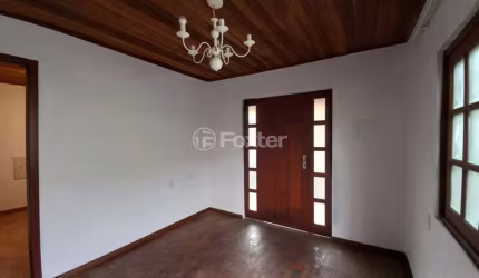 Casa comercial com 1 sala à venda na Rua Dona Pina, 170, Cavalhada, Porto Alegre, 235 m2 por R$ 450.000