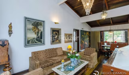Casa comercial com 4 salas à venda na Rua Professor Guerreiro Lima, 746, Partenon, Porto Alegre, 200 m2 por R$ 1.100.000