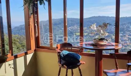 Cobertura com 4 quartos à venda na Rua Santana Da Boa Vista, 280, Bavaria, Gramado, 121 m2 por R$ 2.130.000