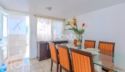 Casa com 4 quartos à venda na Estrada do Rincão, 160, Belém Velho, Porto Alegre, 208 m2 por R$ 438.000