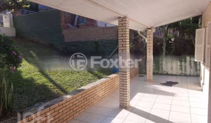 Casa com 2 quartos à venda na Rua Portugal, 239, Rincão, Novo Hamburgo, 79 m2 por R$ 330.000