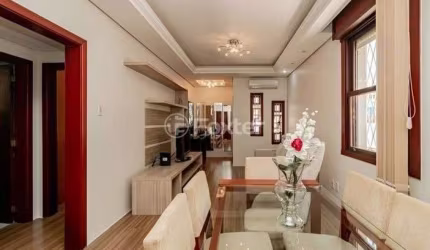 Casa com 3 quartos à venda na Avenida Benno Mentz, 1397, Vila Ipiranga, Porto Alegre, 173 m2 por R$ 998.000