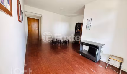 Apartamento com 3 quartos à venda na Avenida Guilherme Schell, 5382, Centro, Canoas, 81 m2 por R$ 336.000