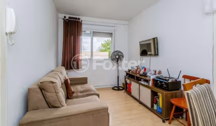 Apartamento com 2 quartos à venda na Rua Moyses Antunes da Cunha, 235, Santo Antônio, Porto Alegre, 52 m2 por R$ 220.000