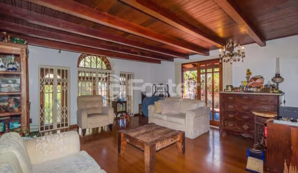Apartamento com 2 quartos à venda na Rua Garibaldi, 816, Independência, Porto Alegre, 140 m2 por R$ 599.000