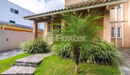 Casa com 3 quartos à venda na Rua Doutor Telmo Vergara, 278, Partenon, Porto Alegre, 240 m2 por R$ 950.000