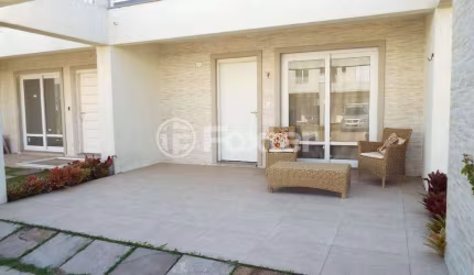 Casa em condomínio fechado com 3 quartos à venda na Avenida José Bruno Klein, 667, Centro, Xangri-Lá, 109 m2 por R$ 695.000