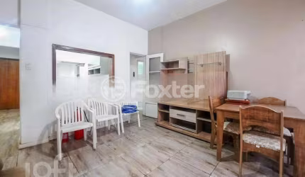 Apartamento com 2 quartos à venda na Rua Coronel Fernando Machado, 865, Centro Histórico, Porto Alegre, 100 m2 por R$ 225.000