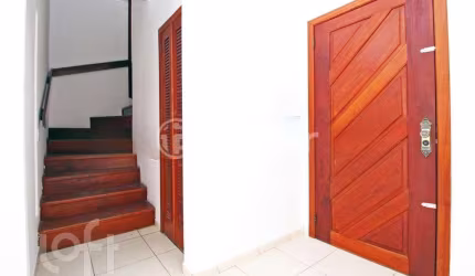 Casa em condomínio fechado com 3 quartos à venda na Rua Jataí, 267, Cristal, Porto Alegre, 130 m2 por R$ 380.000