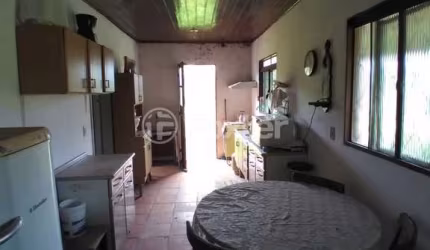 Fazenda com 1 sala à venda na Estrada Passo do Morrinho, 3206, Fiuza, Viamão, 9000 m2 por R$ 250.000