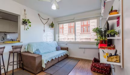 Apartamento com 1 quarto à venda na Rua Duque de Caxias, 339, Centro Histórico, Porto Alegre, 45 m2 por R$ 355.000