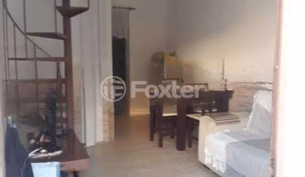 Casa em condomínio fechado com 2 quartos à venda na Avenida Vicente Monteggia, 2772, Cavalhada, Porto Alegre, 50 m2 por R$ 110.000