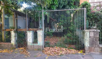 Terreno comercial à venda na Rua Morretes, 114, Santa Maria Goretti, Porto Alegre, 380 m2 por R$ 300.000