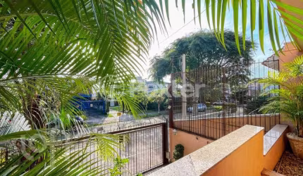 Casa com 4 quartos à venda na Rua Estácio de Sá, 371, Chácara das Pedras, Porto Alegre, 421 m2 por R$ 2.200.000