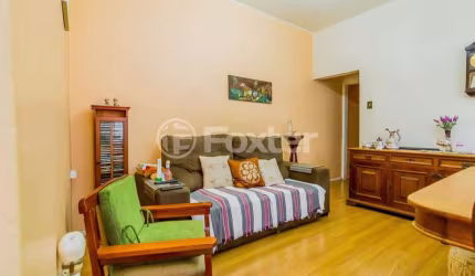 Casa com 4 quartos à venda na Avenida Mariland, 648, Auxiliadora, Porto Alegre, 129 m2 por R$ 1.330.000