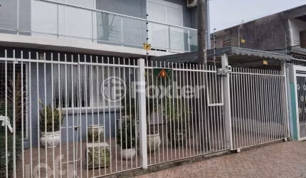Casa com 4 quartos à venda na Rua Sérgio Porto, 308, Farrapos, Porto Alegre, 180 m2 por R$ 445.200