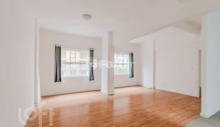 Apartamento com 2 quartos à venda na Avenida Senador Salgado Filho, 111, Centro Histórico, Porto Alegre, 72 m2 por R$ 270.000