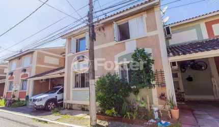Casa em condomínio fechado com 3 quartos à venda na Avenida José Aloísio Filho, 965, Humaitá, Porto Alegre, 86 m2 por R$ 389.000