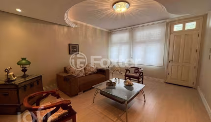 Casa com 3 quartos à venda na Rua Coronel Fernando Machado, 335, Centro Histórico, Porto Alegre, 247 m2 por R$ 1.300.000
