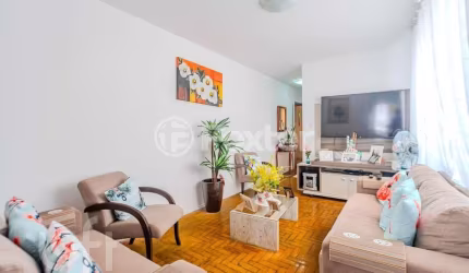 Apartamento com 3 quartos à venda na Avenida Engenheiro Ary de Abreu Lima, 5, Jardim Europa, Porto Alegre, 107 m2 por R$ 300.000