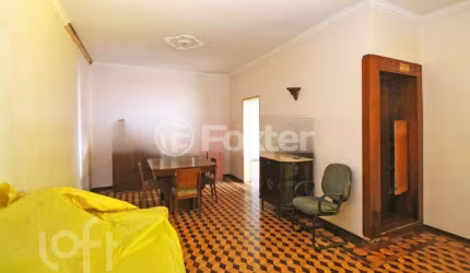 Casa com 3 quartos à venda na Avenida Ceará, 1838, São João, Porto Alegre, 300 m2 por R$ 801.000